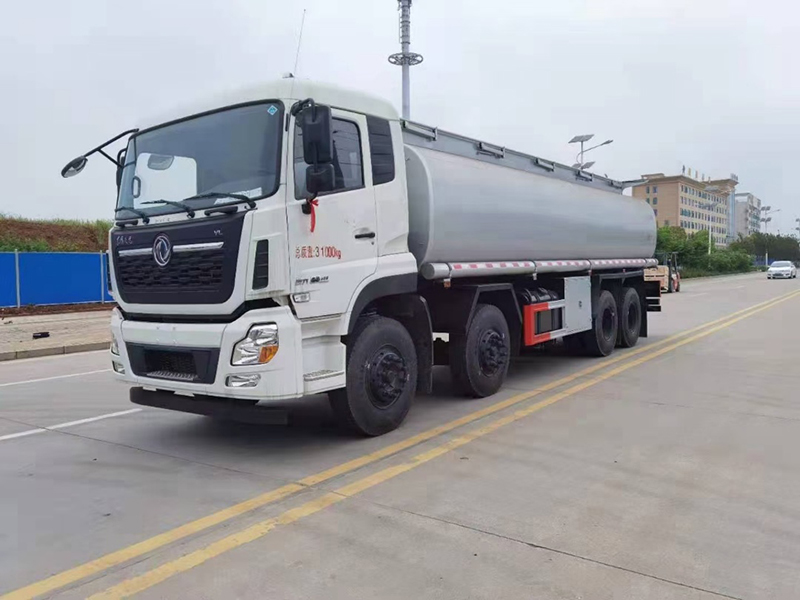 東風(fēng)天龍前四后八供液車(chē)