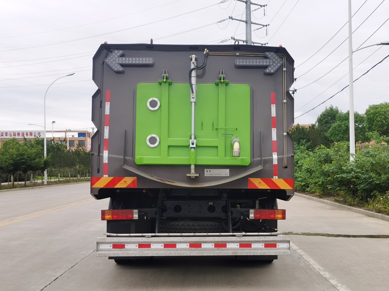 楚勝牌CSC5182TXSS6型洗掃車(chē)